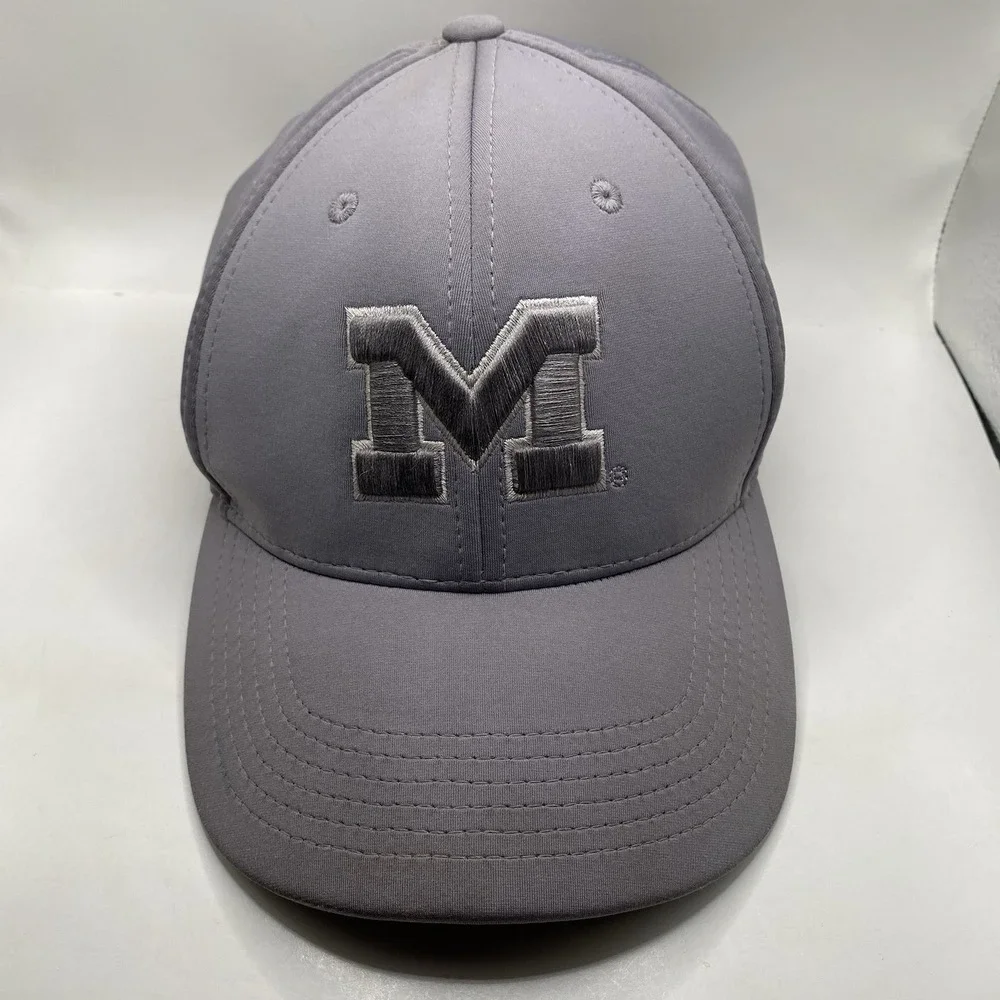 Ole Miss Rebels Hat Flex Fit Size‎ Medium Gray Top World Cleaned See Pics